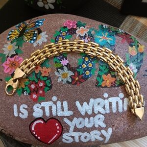 33 Grams 14 K Gold Bracelet